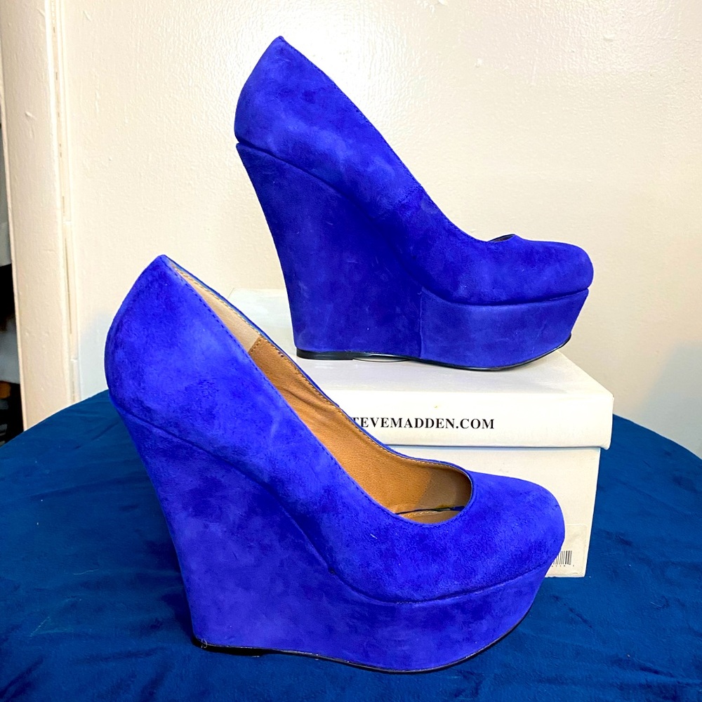 Steve Madden brand new in box. Wedge platform heels. Size 7.5